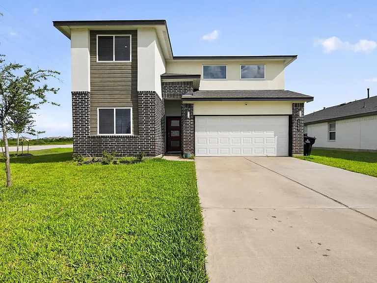 14407 Sweet Water Dr — Photo 1