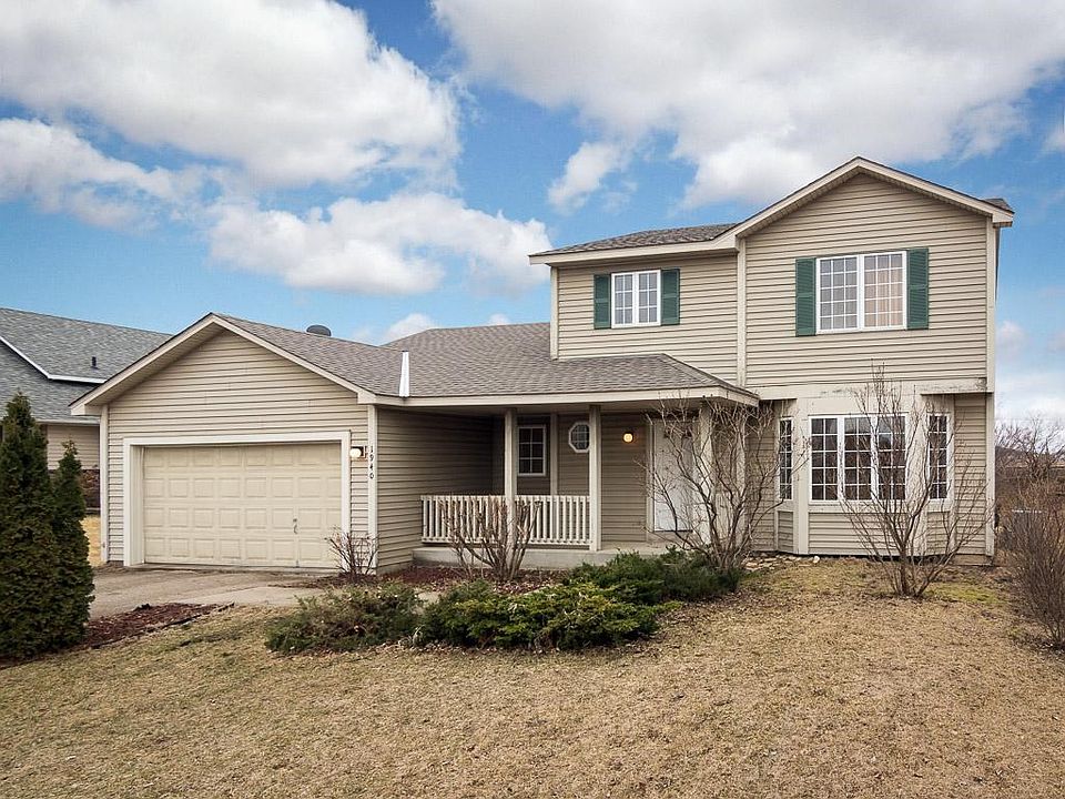 Beautiful home in Shakopee.  Great home in a great location.   Fresh paint throughout - Fully finished amusement area with wet bar, full bath with jetted tub and bedroom.  A must see!!