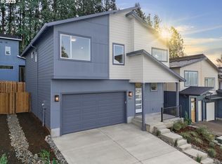 284 NW Mawrcrest Ave, Gresham, OR