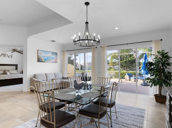 7983 Valentina Ct