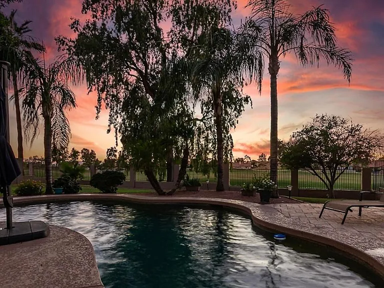 3530 S Meadows Dr — Photo 50