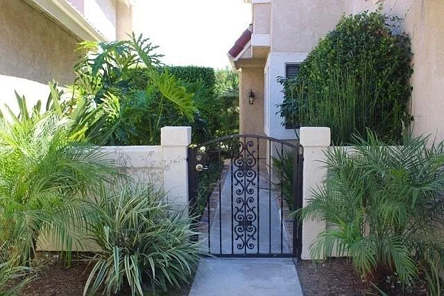 7114 Caminito Quintana — Photo 2