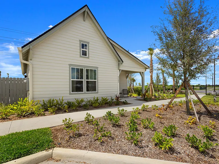 Exterior Cottages