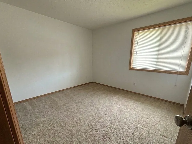 Tabor West Apartments — Photo 19