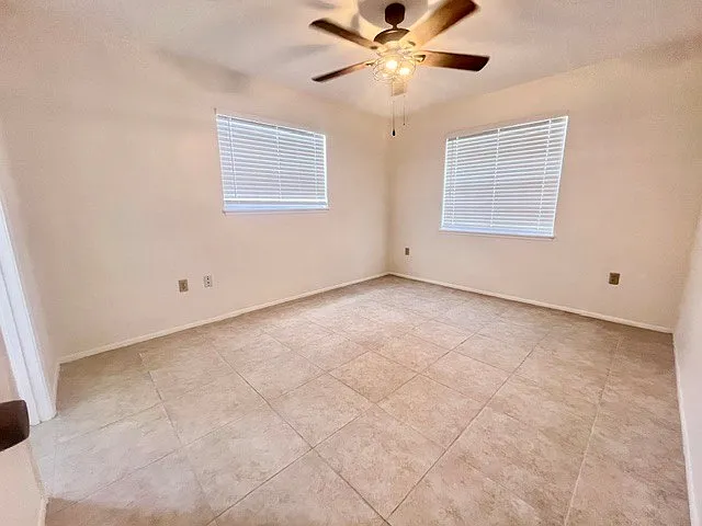 6269 Grayson St — Photo 11