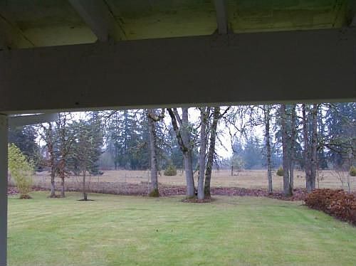 4th image of 882 NW 225th Ave