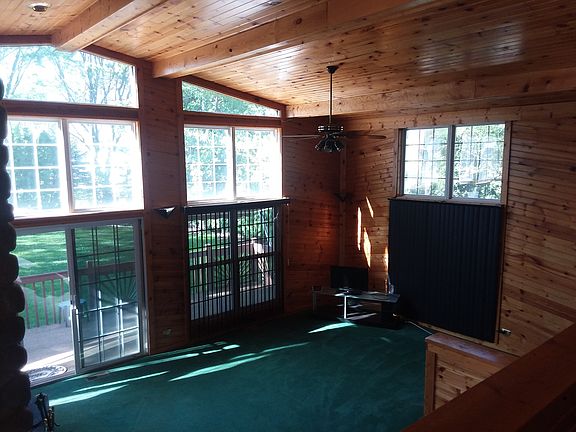 2nd image of 1134 Bradford Ln