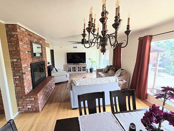 5th image of 1605 Saint John St