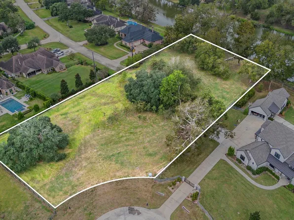 30703 Riverlake Rd, Fulshear, TX 77441