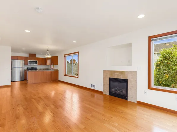 9007 18th Ave SW Unit C, Seattle, WA 98106