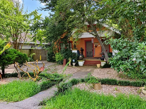 2029 Singleton St, Houston, TX 77008