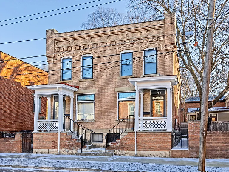 726 Kerr St — Photo 42