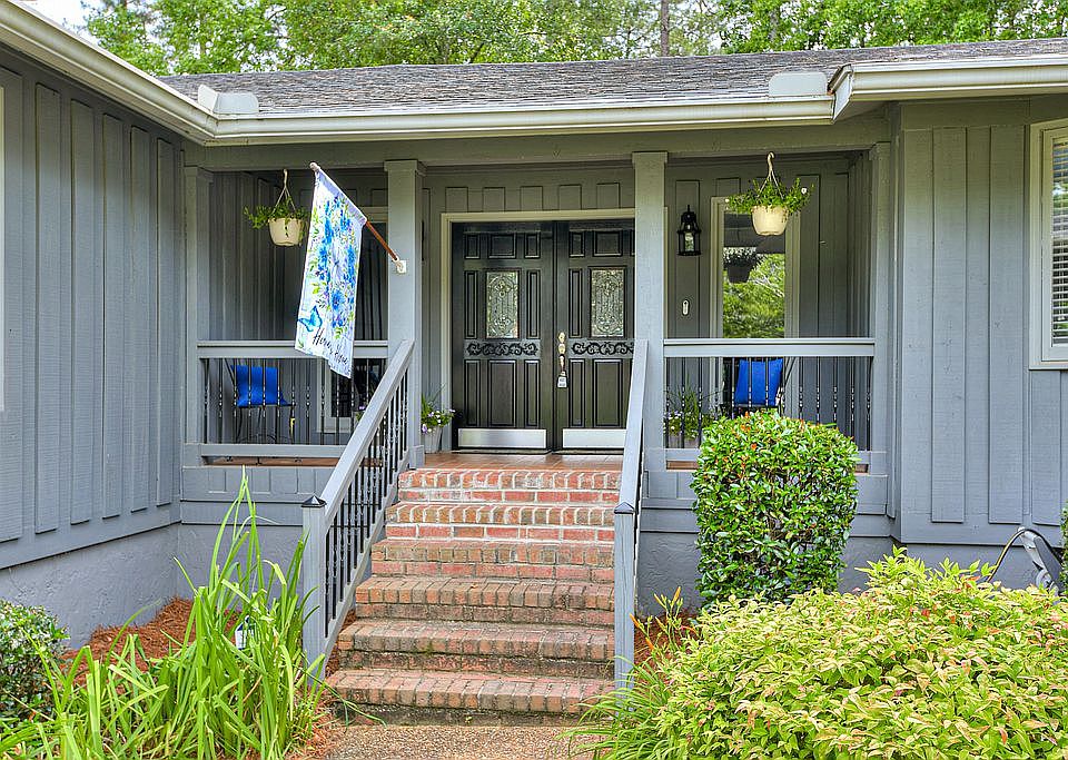 1st image of 3570 Pebble Beach Dr