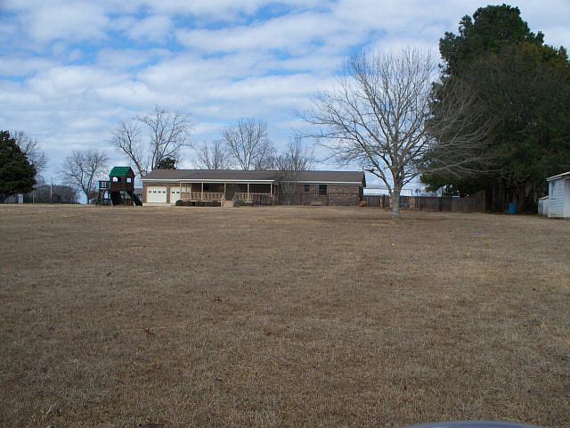 2nd image of 17930 Kendrick Rd