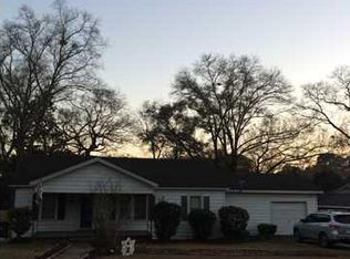 205 Alpine St, Chickasaw, AL 36611