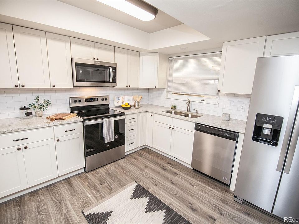 1st image of 9207 E Oxford Dr