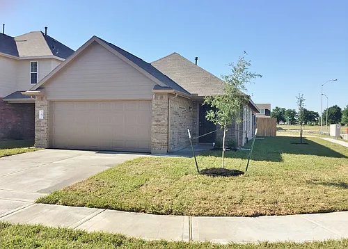 19047 Brescia Ln Photo 1