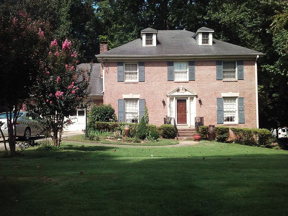 1st image of 485 Tallwood Dr