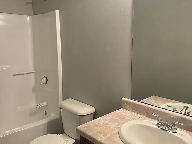 540 Hietts Ln — Photo 12
