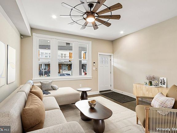4th image of 2075 E Venango St