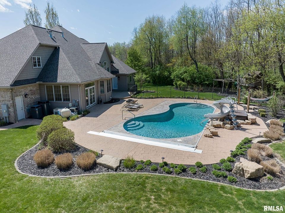 4851 Sheridan Rd, Groveland, IL 61535 Zillow