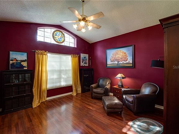 3rd image of 10509 Caspar Ct