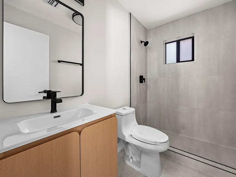 1181 NW 66th St #1181 — Photo 22