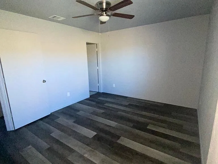 1324B Liberation Ln — Photo 12