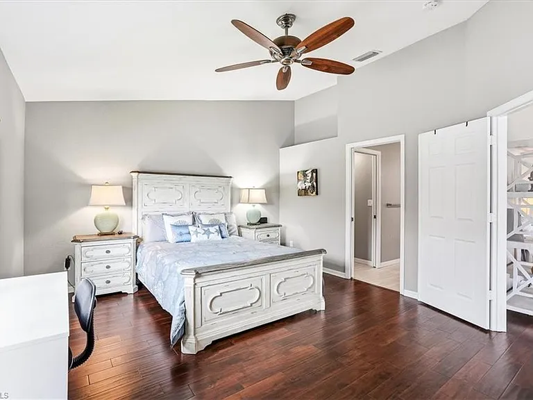 5615 Sherborn Dr #201 — Photo 16