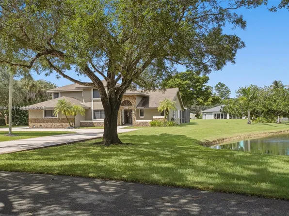 3151 SW 133rd Ter, Fort Lauderdale, FL 33330