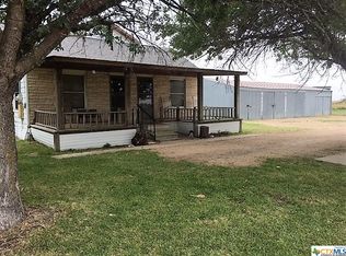 2962 Hobby Creek Rd, Burlington, TX 76519