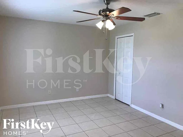 3600 19th St SW — Photo 5