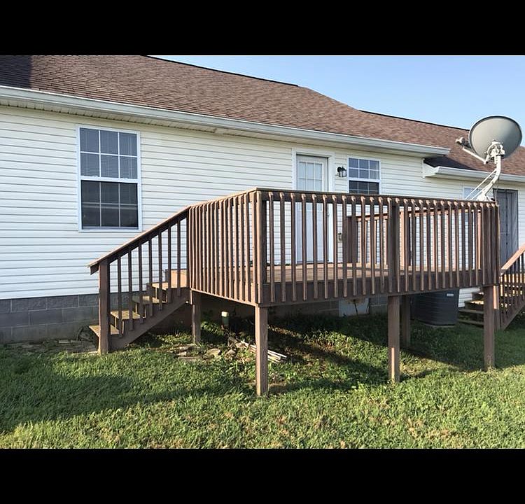 2nd image of 10 E Oberman Way
