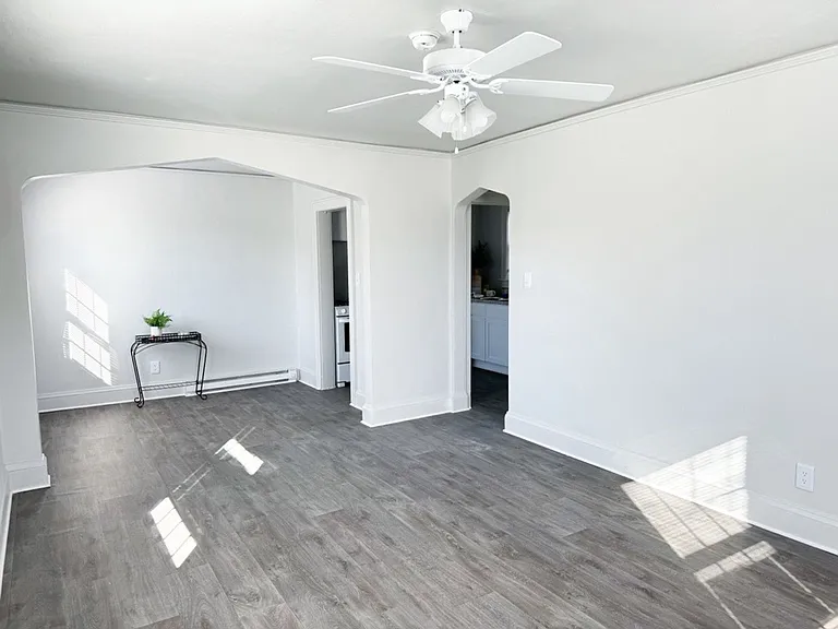 181 Orleans Cir — Photo 6
