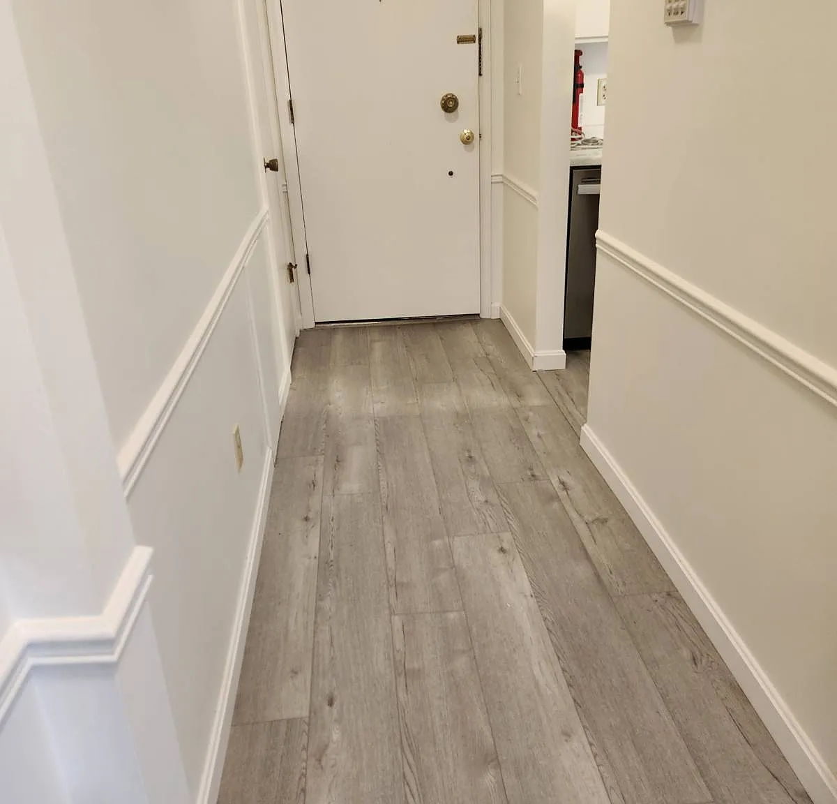 2 bed, 1060 sqft, $1,700 — Photo 2