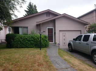 8046 25th Ave NW, Seattle, WA 98117