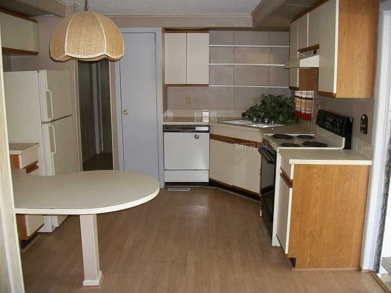 2nd image of 31 Birch Creek Dr #1