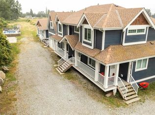 18390 Dewdney Trunk Rd, Pitt Meadows, BC V3Y2R9