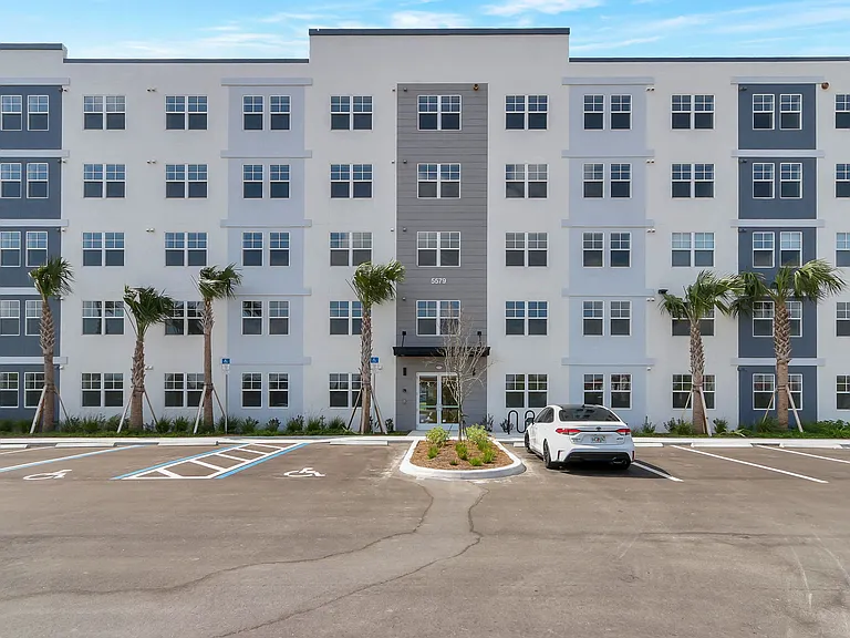 5579 Millenia Park Blvd — Photo 10