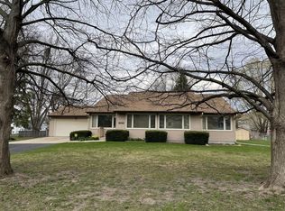 300 E 7th St, Belvidere, IL 61008