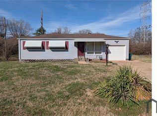 750 Kelvin Dr, Saint Louis, MO