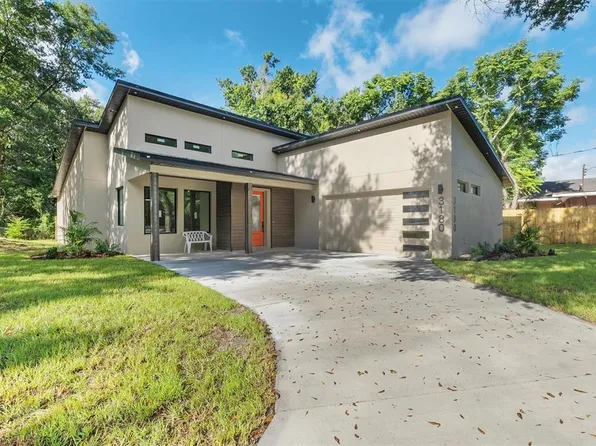 3180 Lake Dr NW, Winter Haven, FL 33881