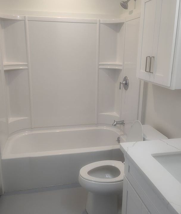 2nd image of 1226 Kinau St #204