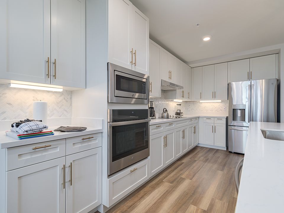 Stainless Appliances