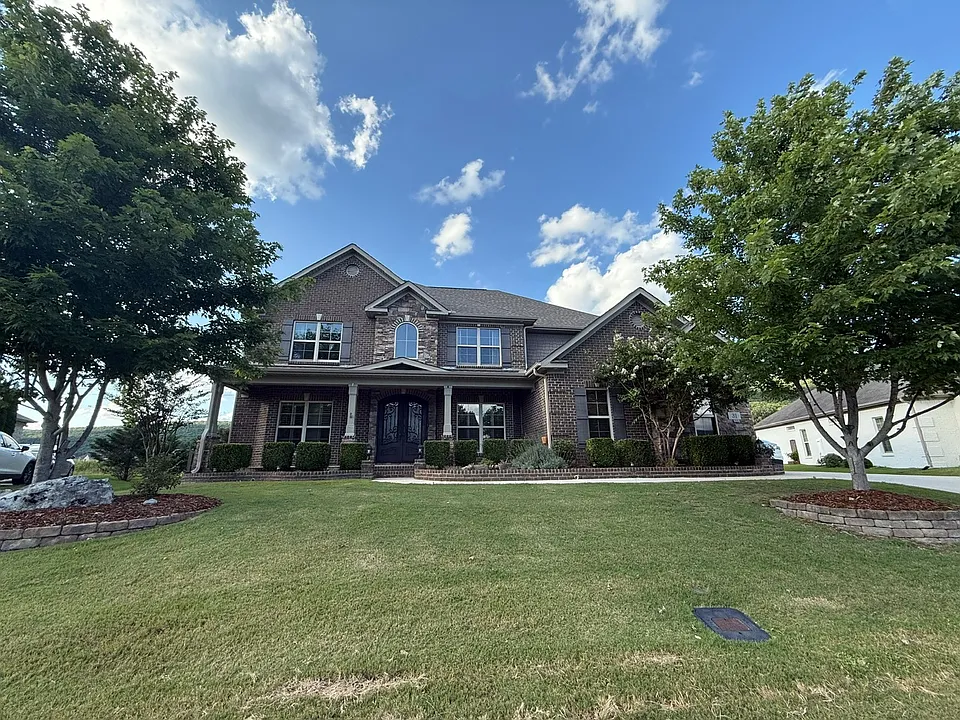 31 Summerlyn Way SE