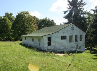 1515 Perry Rd, Buckhannon, WV 26201