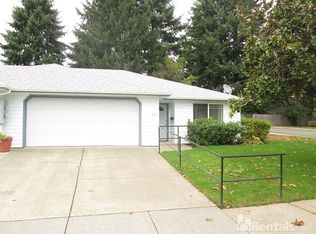 203 SE Division St, Sublimity, OR 97385