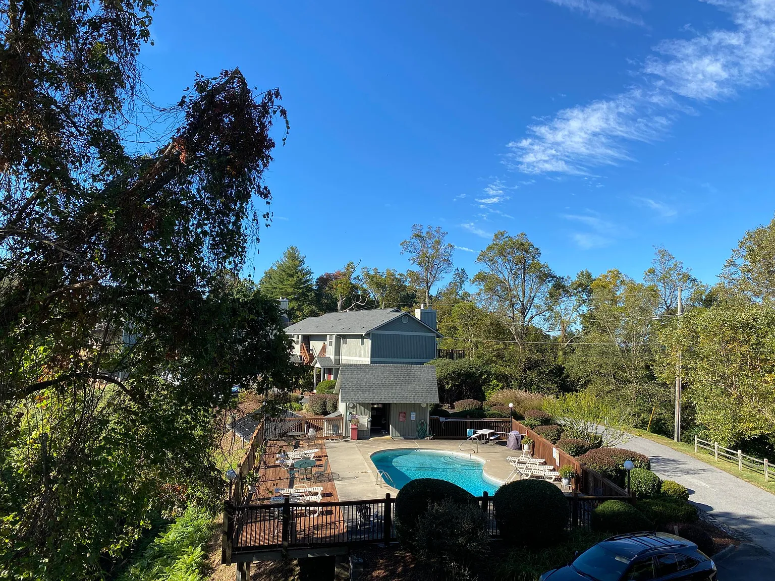 2 bed, 1200 sqft, $2,395 — Photo 4