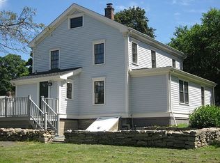 24 S Main St, Newtown, CT 06470