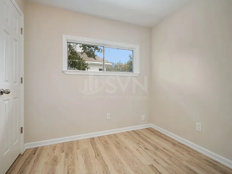 8 S Reed Ave — Photo 16